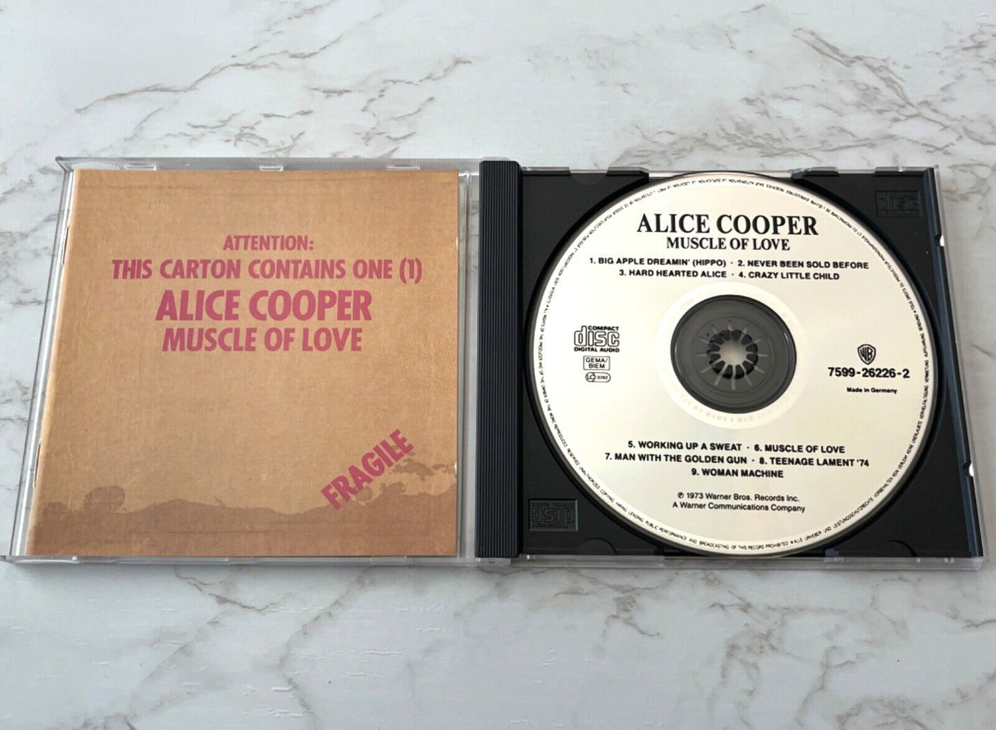 Alice Cooper – Muscle Of Love [GERMAN PRESS]