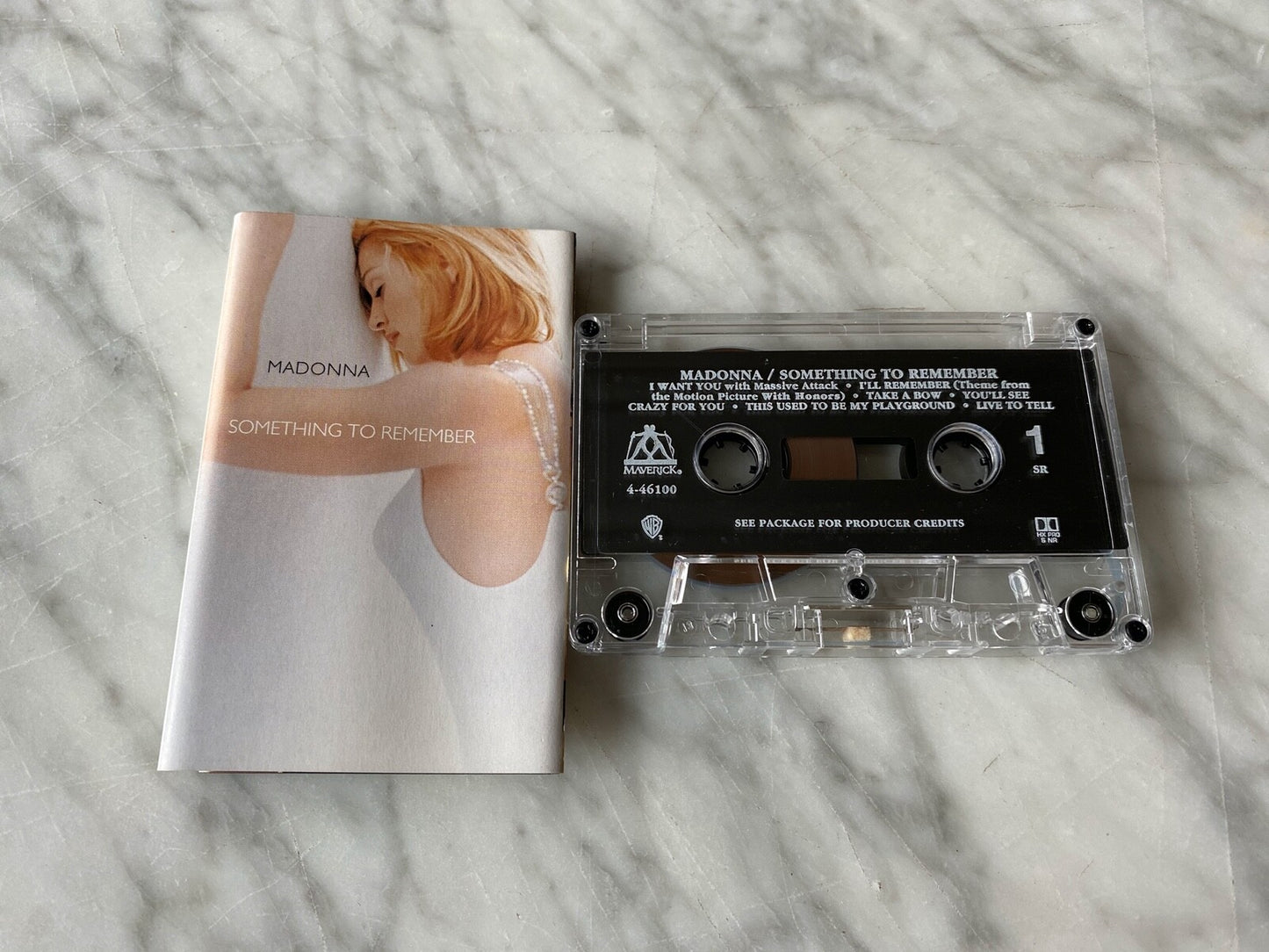 Madonna – Something To Remember (1995)