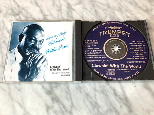 Willie Love, Sonny Boy Williamson – & Willie Love Clownin' With The World (1989)