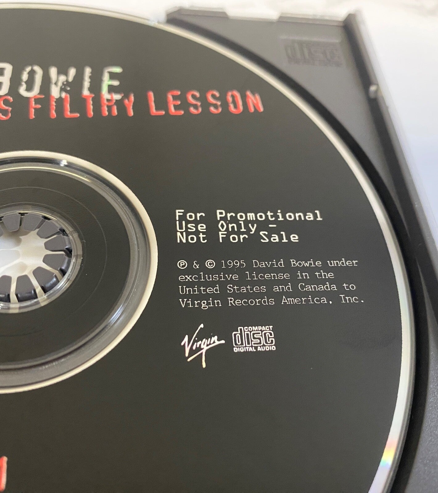 David Bowie – The Hearts Filthy Lesson (Promo) (1995)