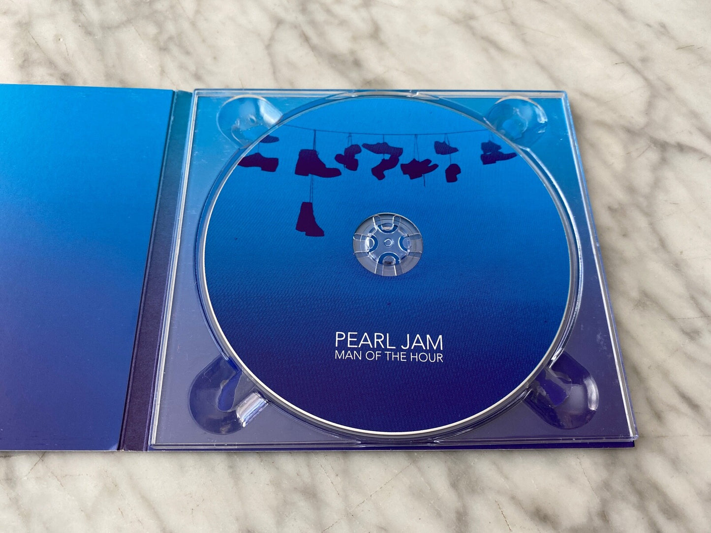 Pearl Jam – Man Of The Hour (Digipak) (2003)