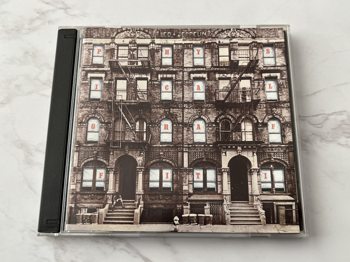Led Zeppelin – Physical Graffiti