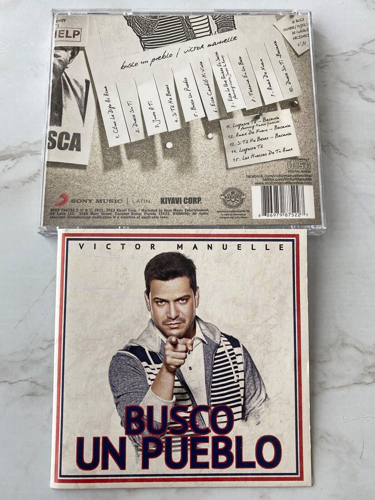 Victor Manuel – Busco Un Pueblo (2012) [ORIGINAL USA PRESS]