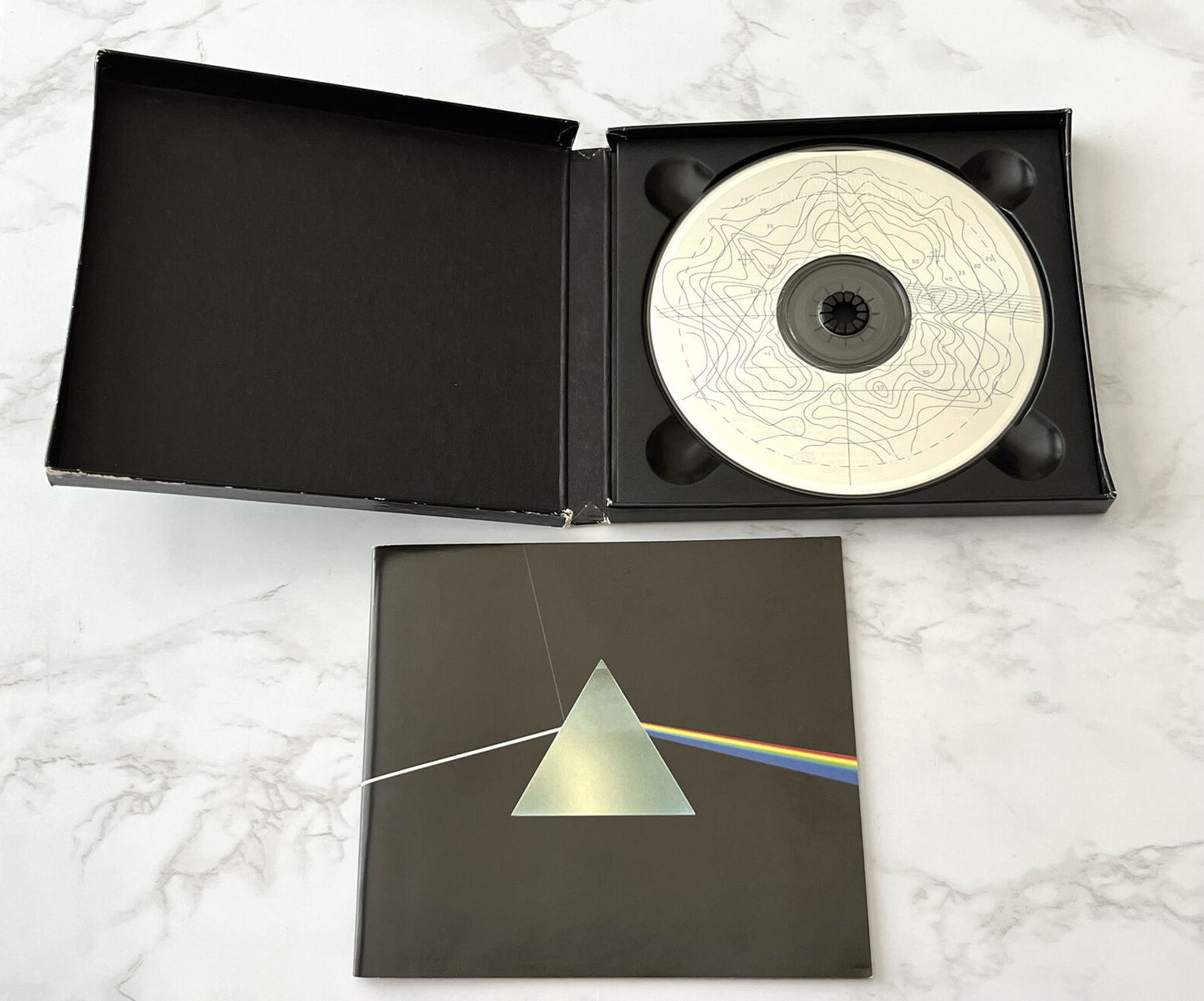 Pink Floyd – Dark Side Of The Moon (Box Set) (1993) [UK PRESS]
