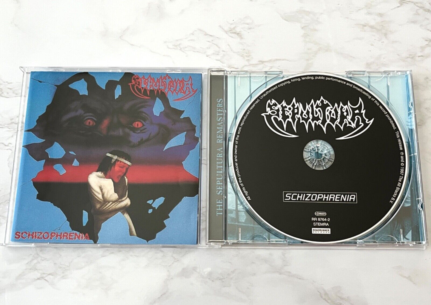 Sepultura – Schizophrenia [UK PRESS]