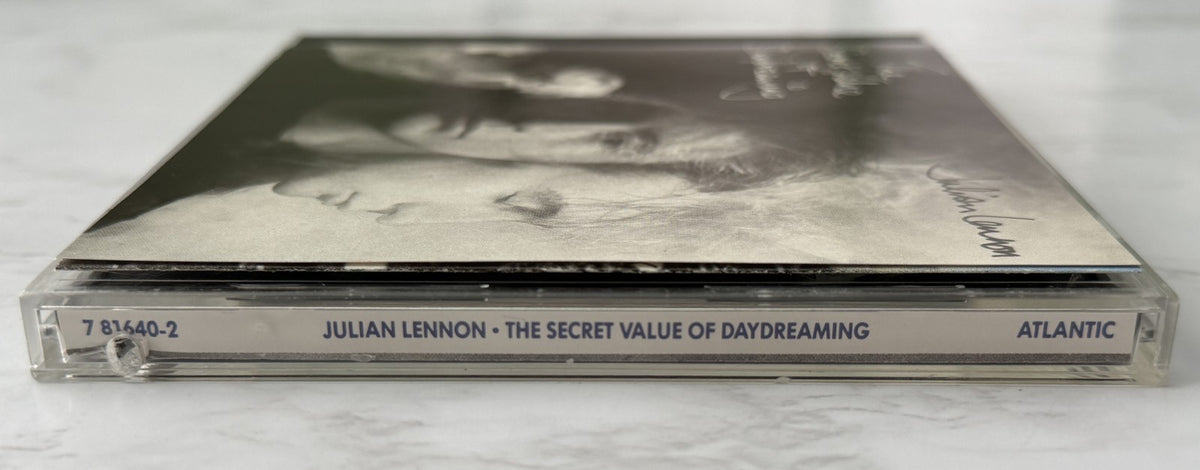 Julian Lennon – The Secret Value Of Daydreaming (Promo) (1986) [JAPAN TARGET ERA]