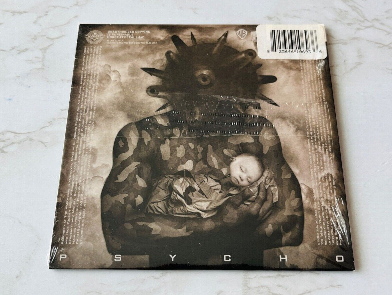 Muse – Dead Inside / Psycho (2015)