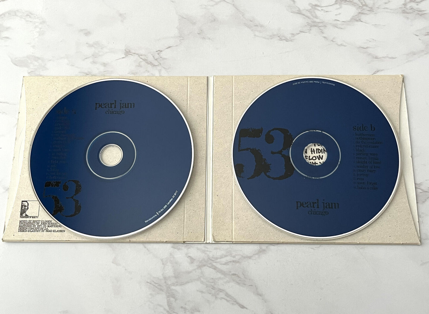Pearl Jam – Chicago Illinois October 9, 2000 (Digipak) (2001)