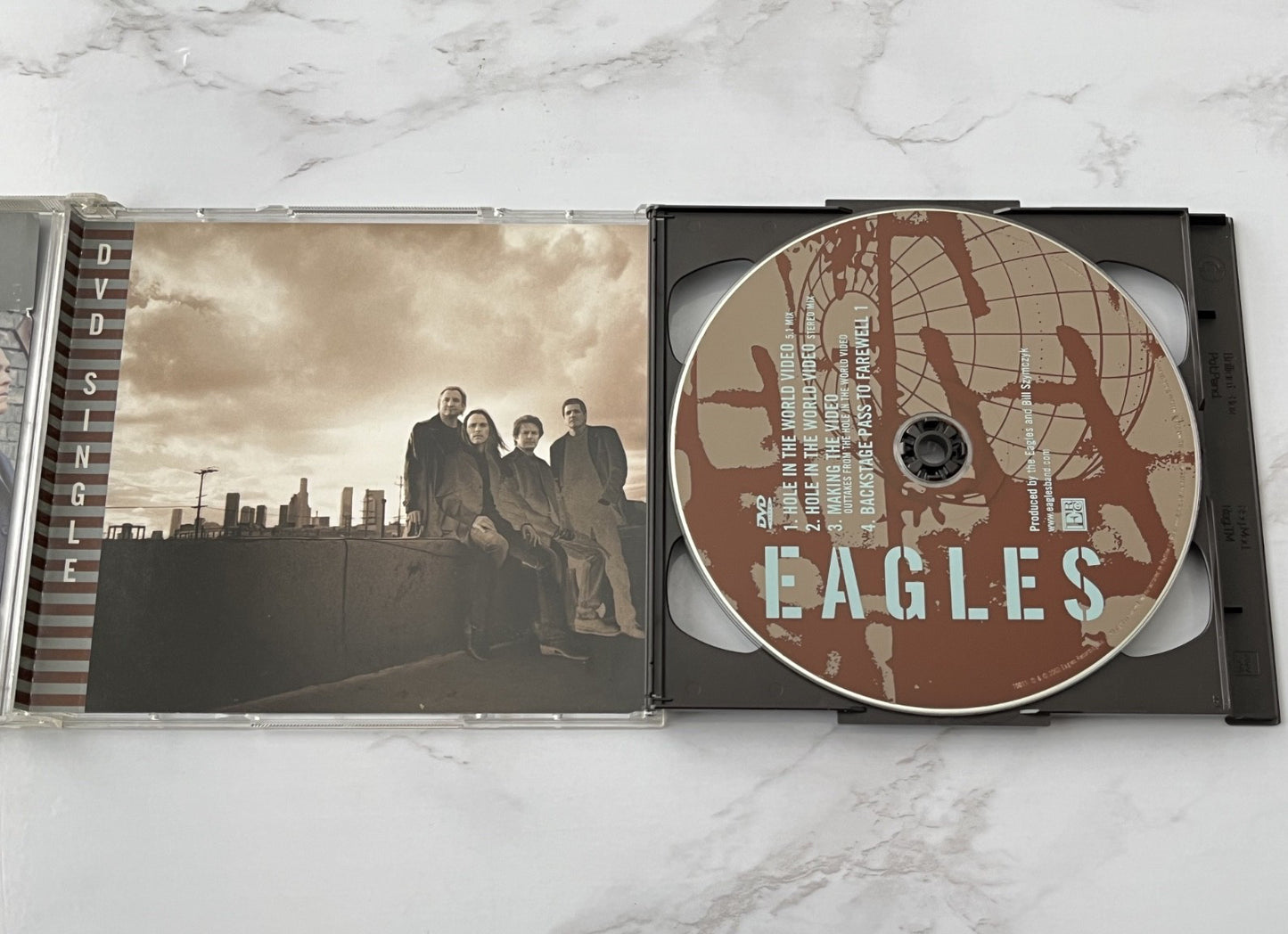 Eagles – Hole In The World (CD/DVD) (2003)