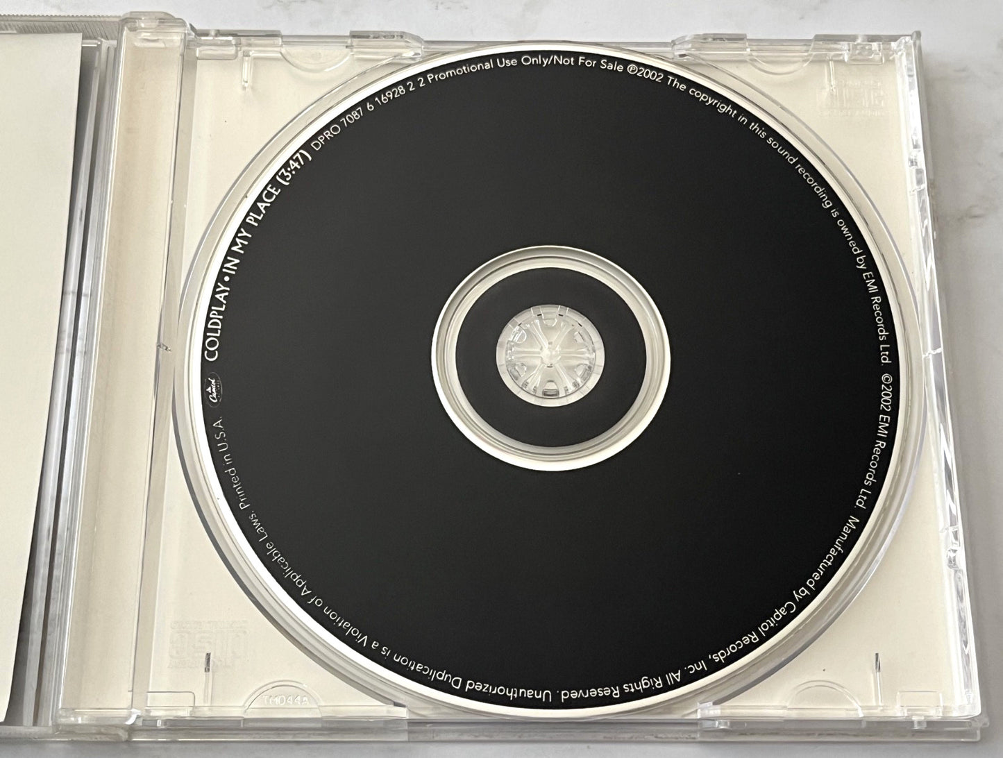 Coldplay – In My Place (Promo) (2002)