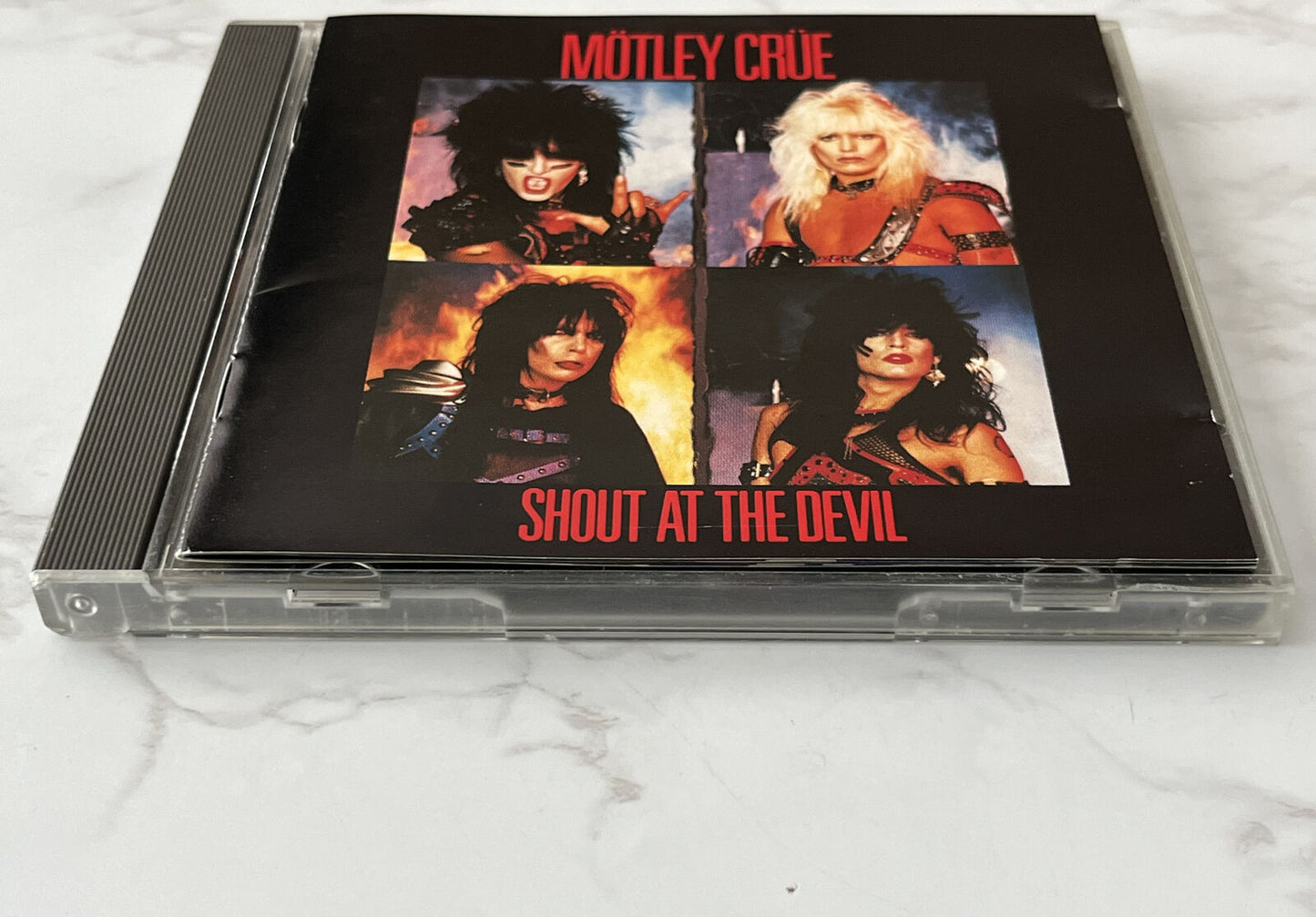 Motley Crue – Shout At The Devil [JAPAN TARGET ERA]