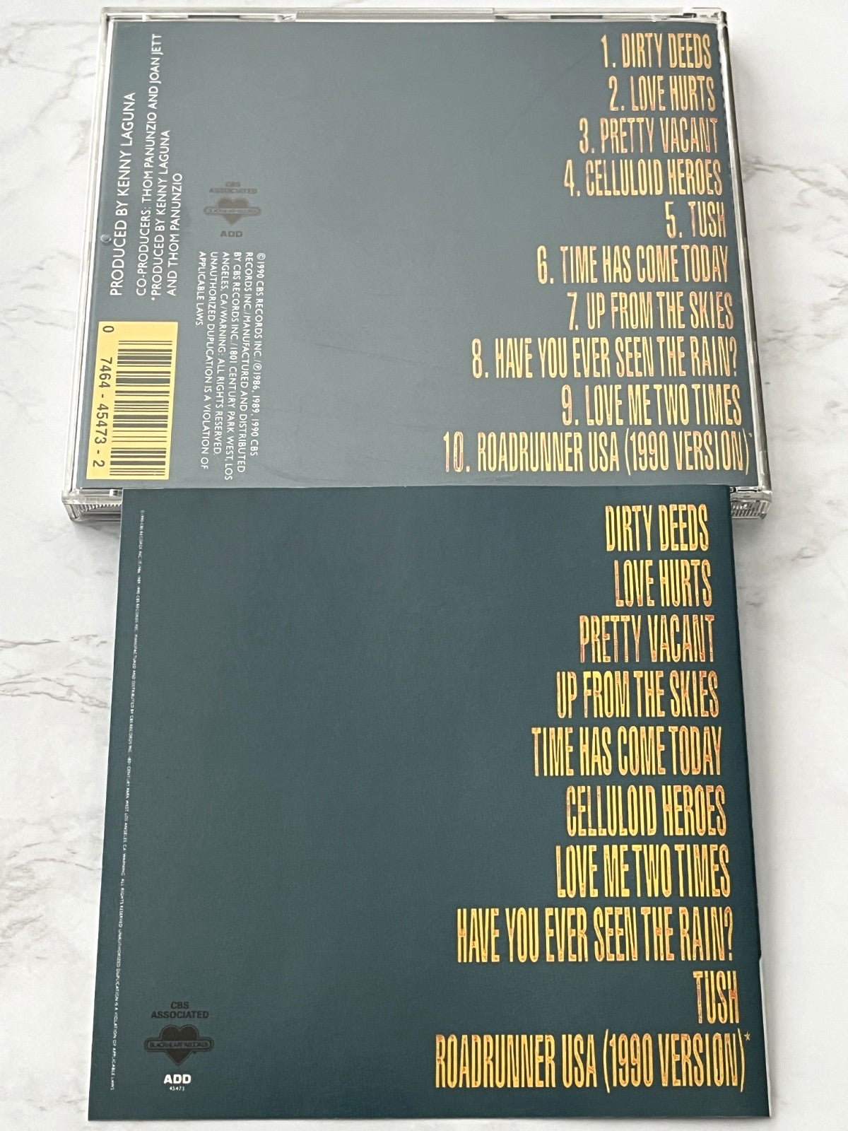 Joan Jett – The Hit List