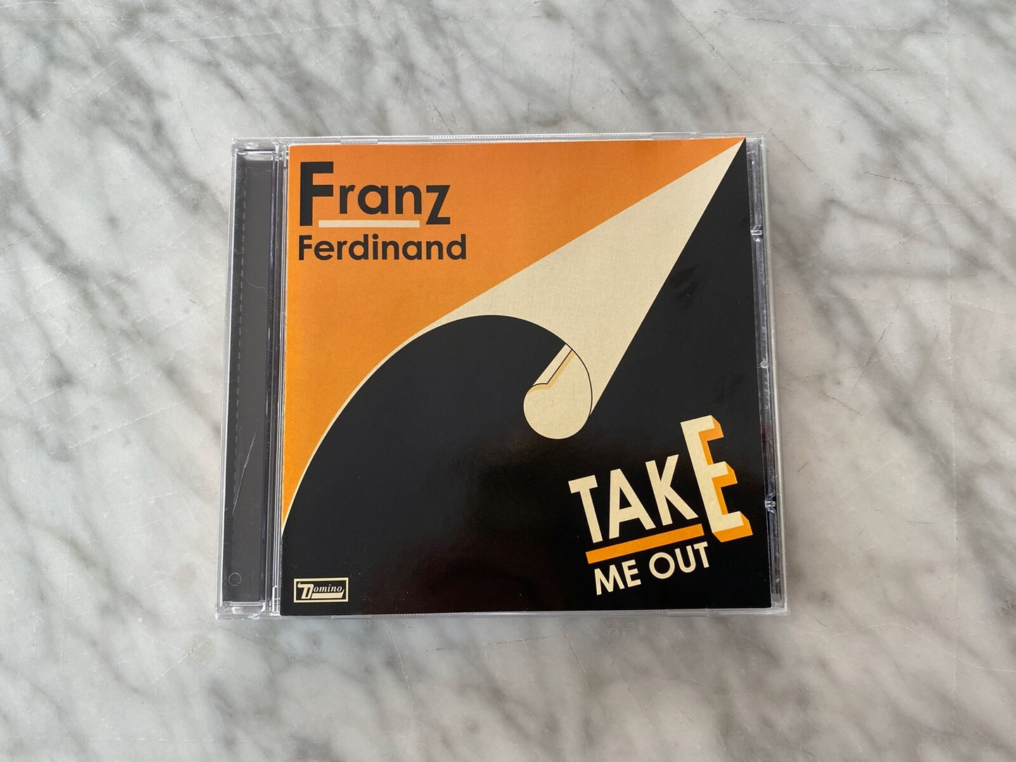 Franz Ferdinand – Take Me Out (2004)