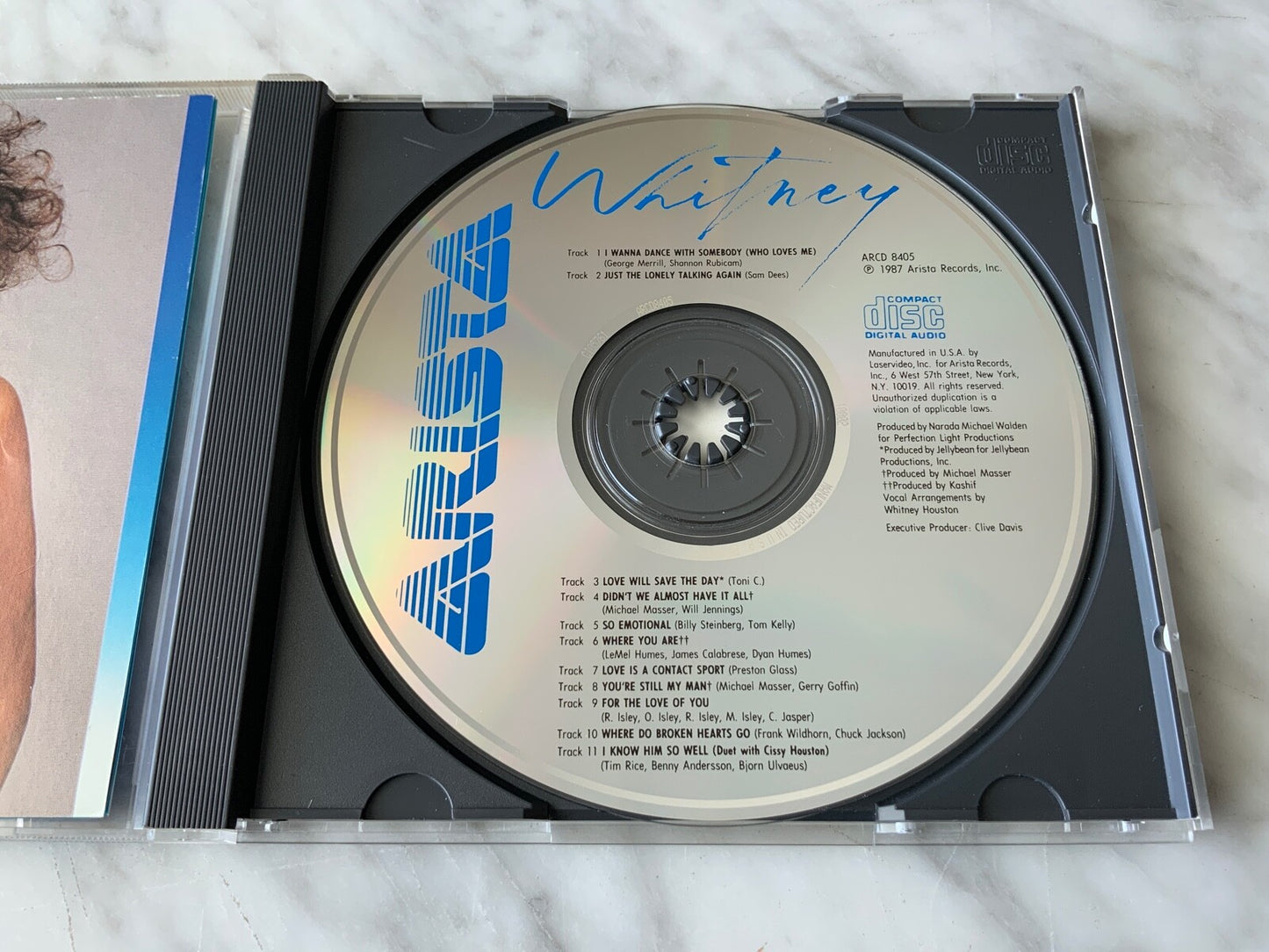 Whitney Houston – Whitney