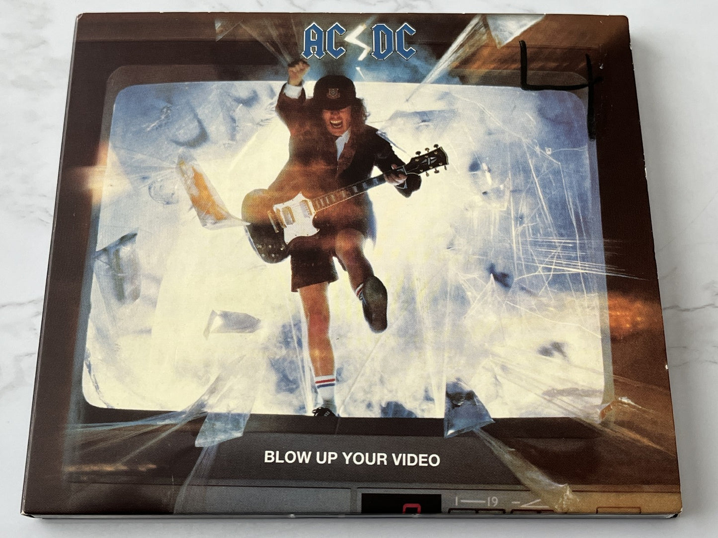AC/DC – Blow Up Your Video (Digipak) (2003)