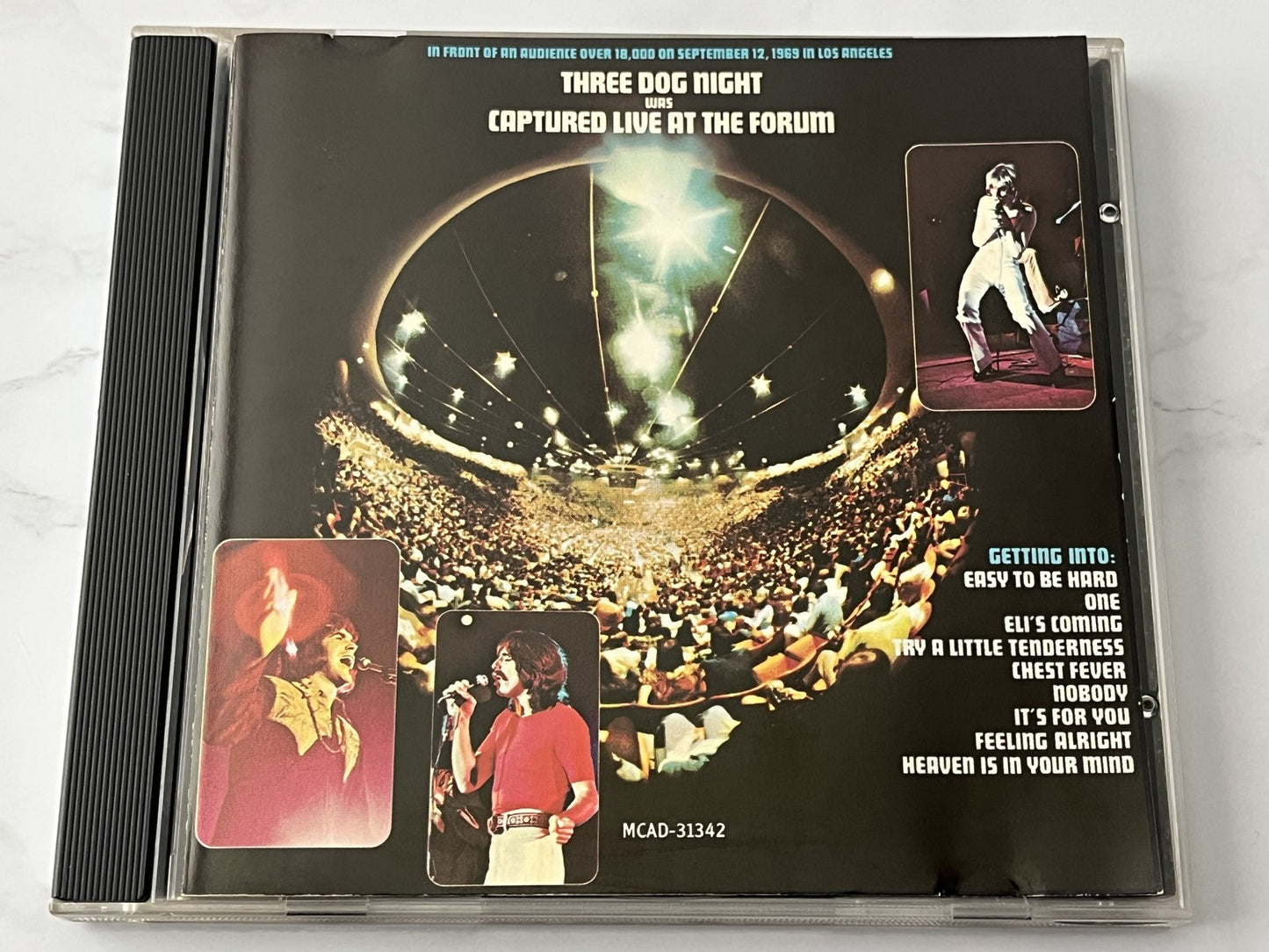 Three Dog Night – Captured Live At The Forum [USA SILVER DISC PDO]