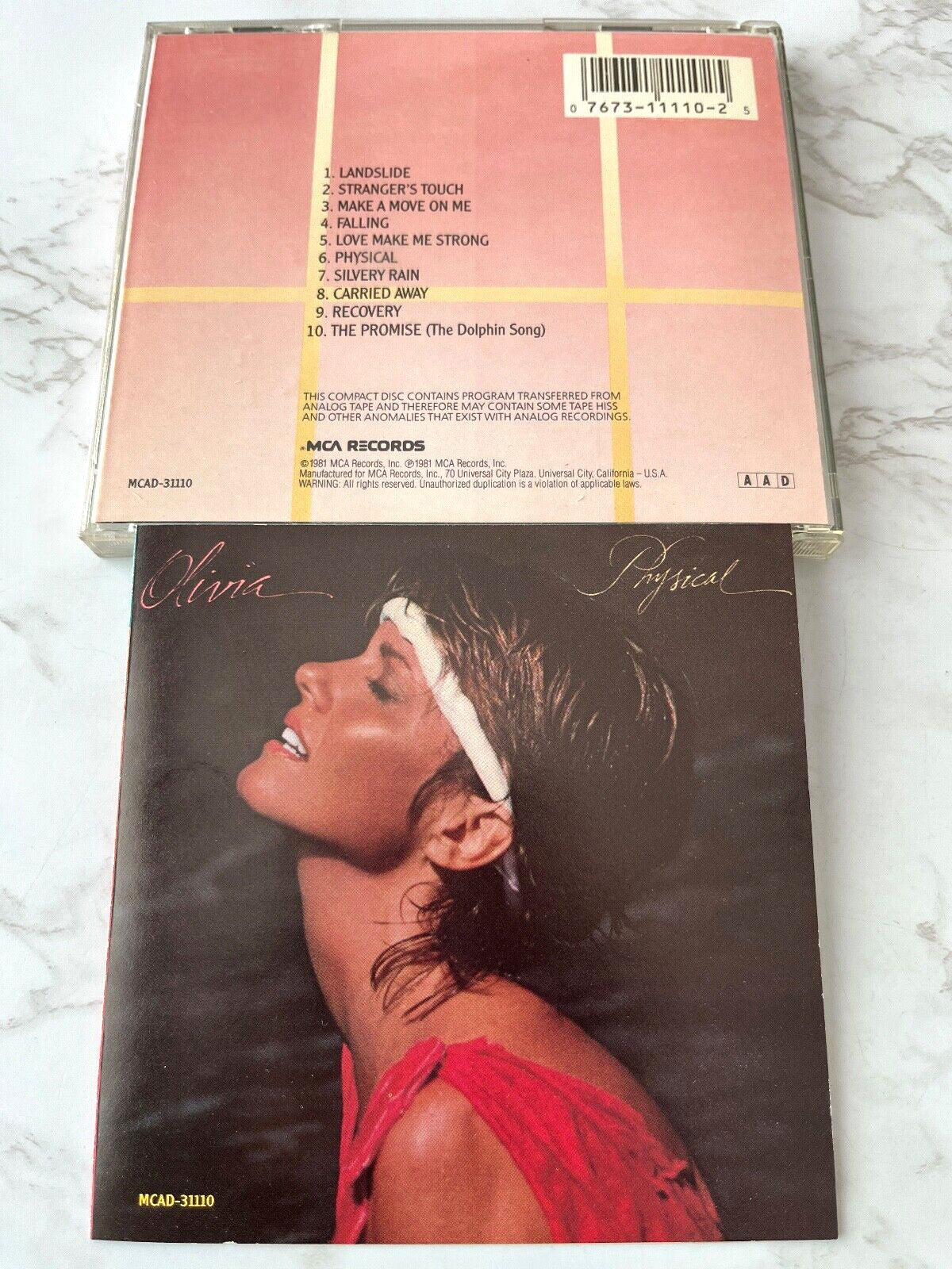 Olivia Newton-John – Physical