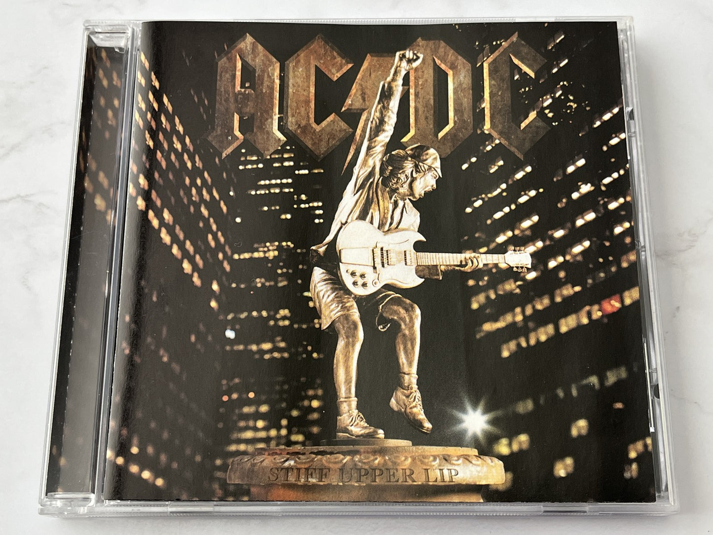 AC/DC – Stiff Upper Lip (2000) [ORIGINAL USA PRESS]