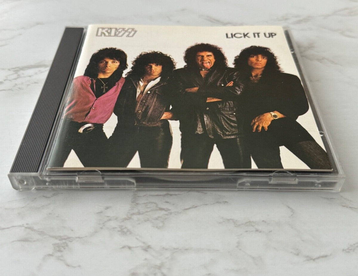 Kiss – Lick It Up [W GERMANY TARGET ERA]
