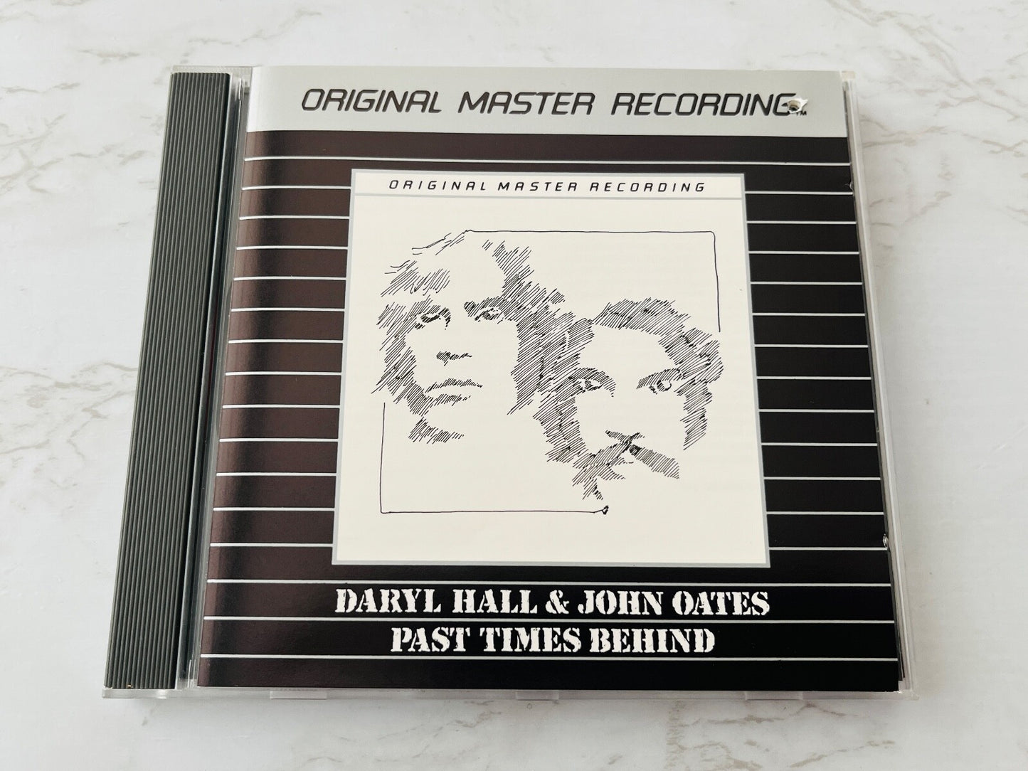Daryl Hall, John Oates – & John Oates Past Times Behind (MFSL, Promo) (1986) [AUSTRALIA PRESS]