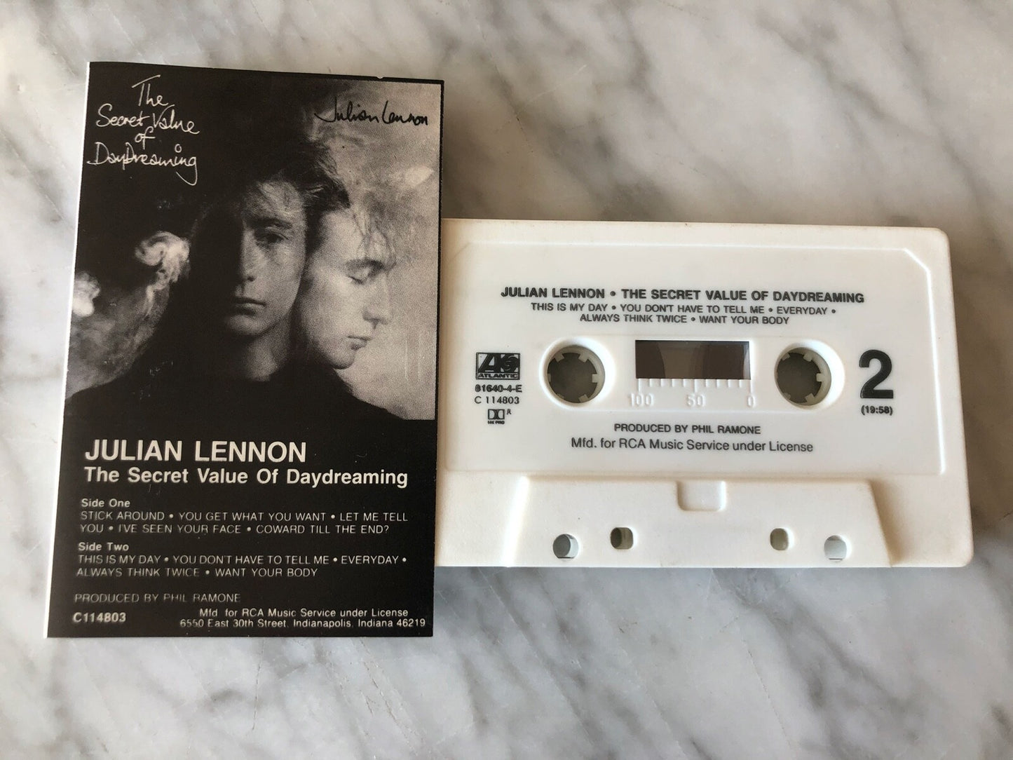 Julian Lennon – The Secret Value Of Daydreaming