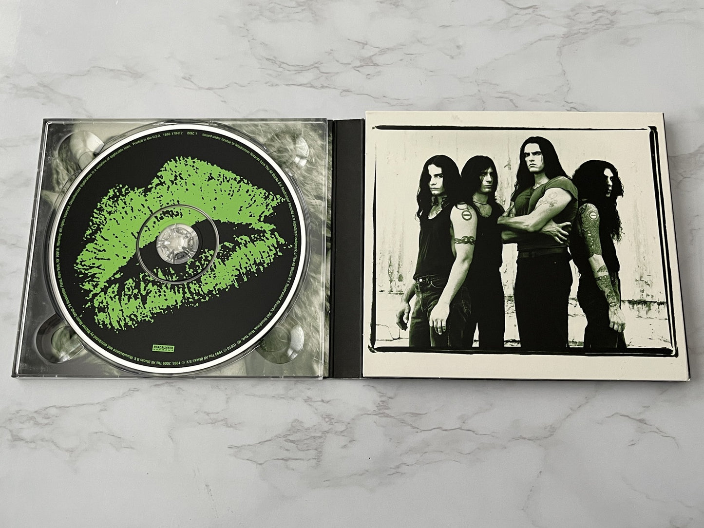 Type O Negative – Bloody Kisses (Digipak) (2009)