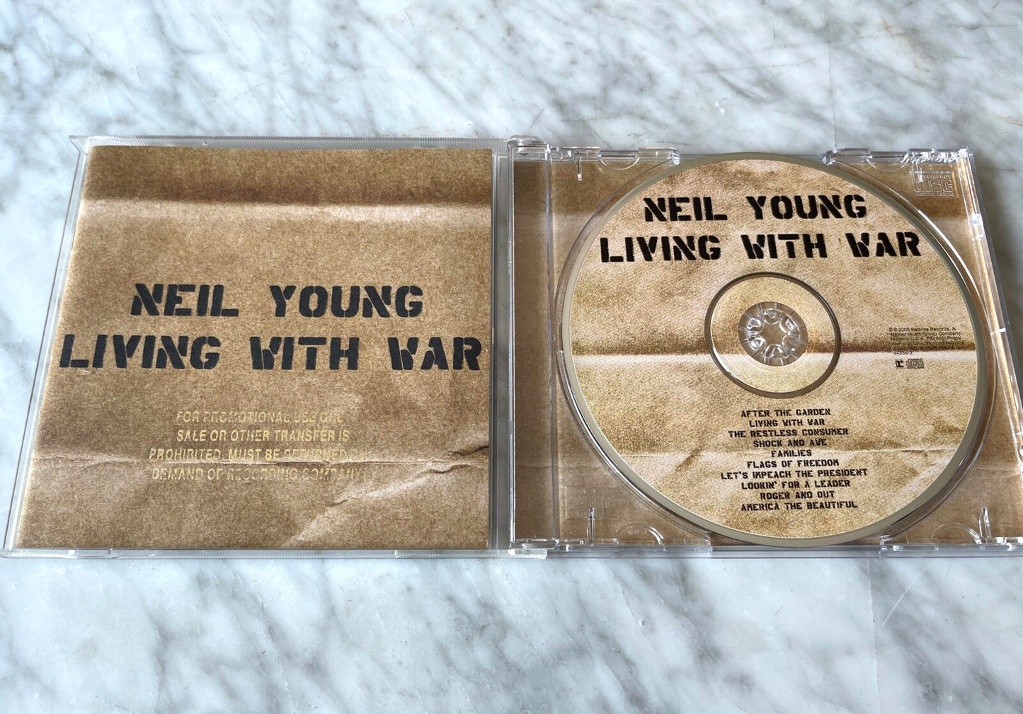 Neil Young – Living With War (2006) [ORIGINAL USA PRESS]