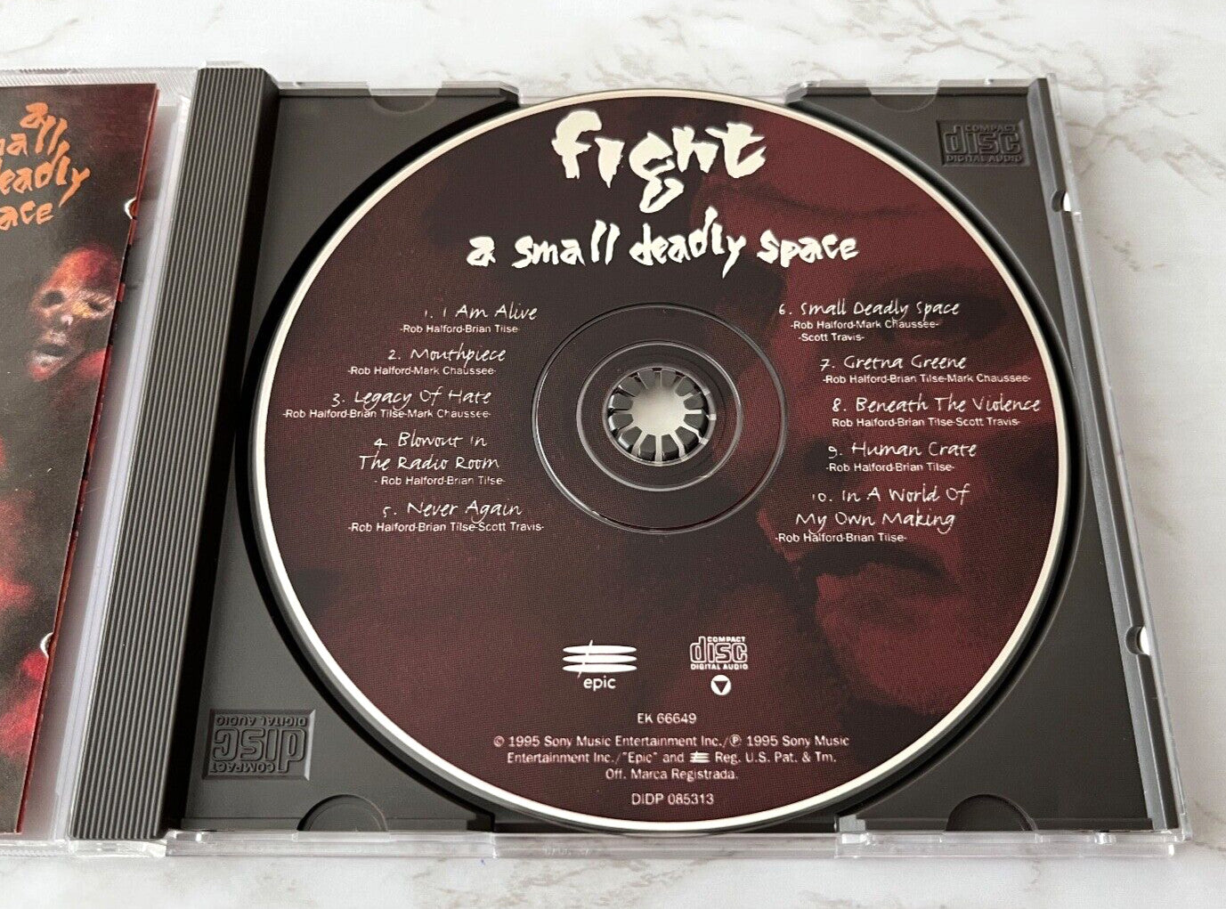 Fight – A Small Deadly Space (1995) [ORIGINAL USA PRESS]