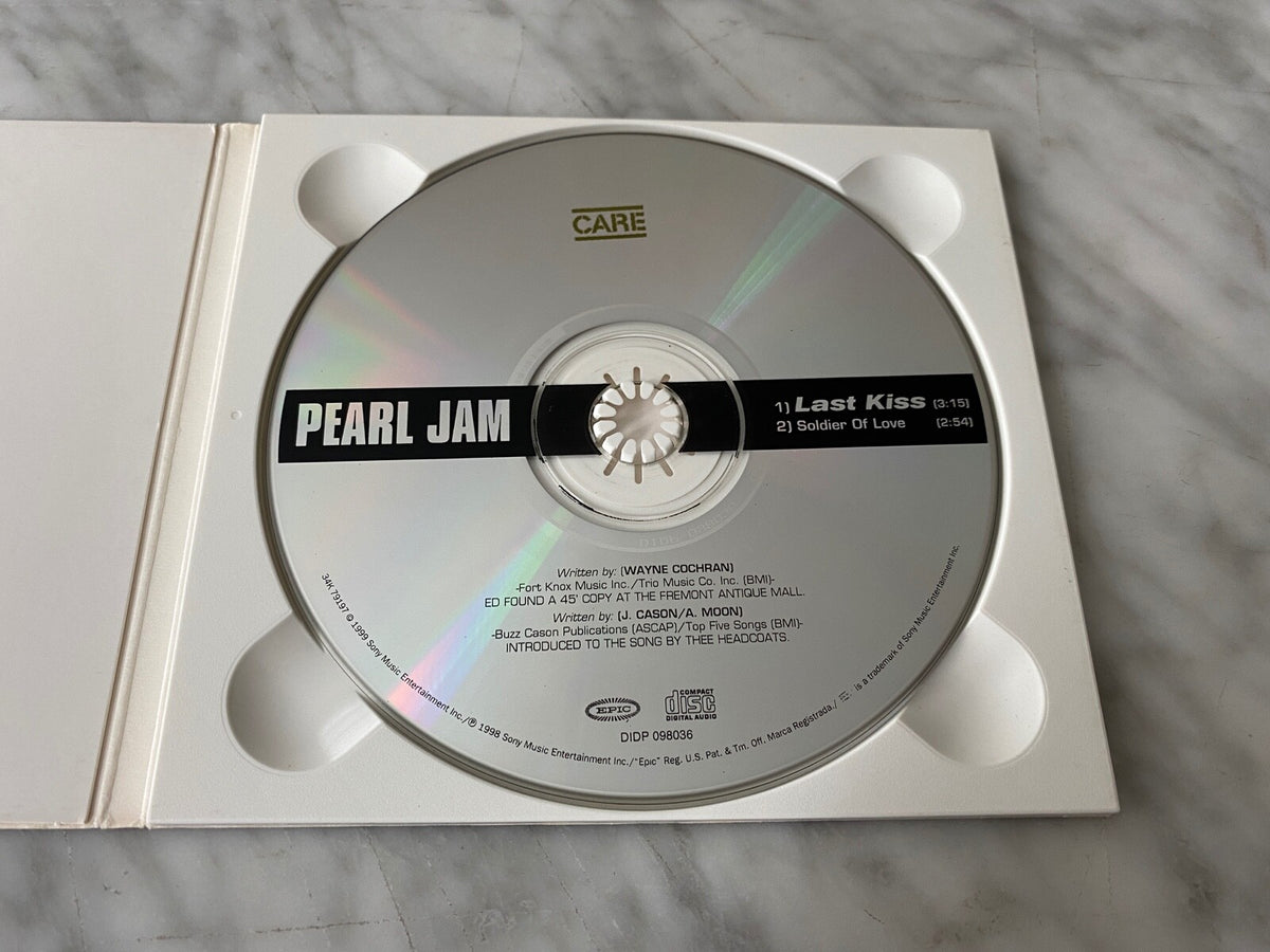 Pearl Jam – Last Kiss (Digipak) (1999)