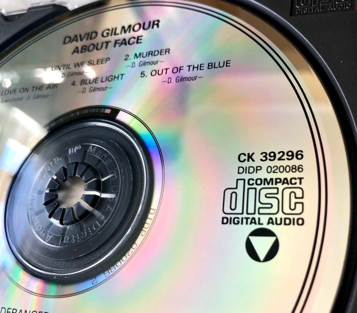 Pink Floyd, David Gilmour – About Face (1984) [DADC PRESS]