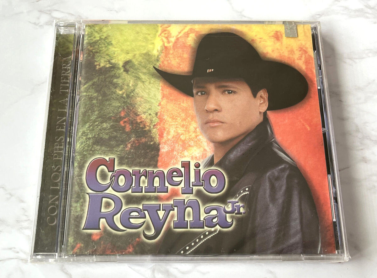 Cornelio Reyna Jr. – Con Los Pies En La Tierra (2001)