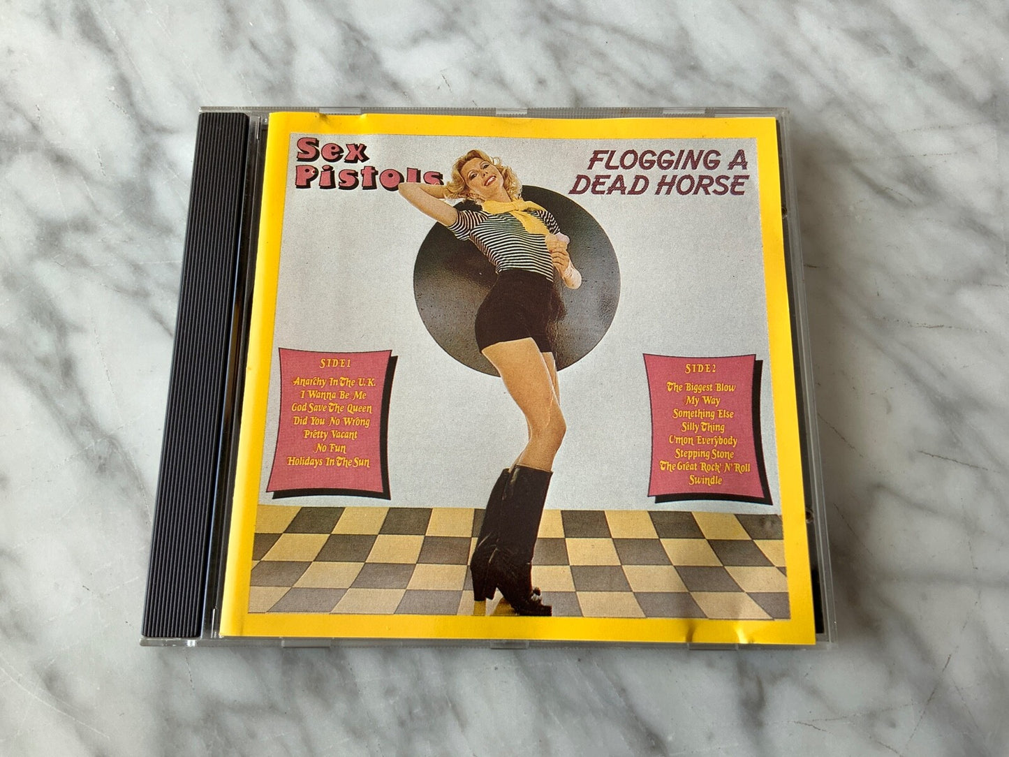 Sex Pistols – Flogging A Dead Horse (1986) [UK PRESS]