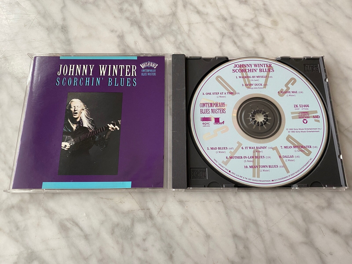 Johnny Winter – Scorchin' Blues