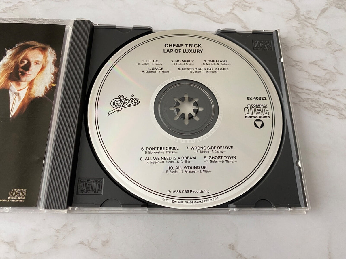 Cheap Trick – Lap Of Luxury