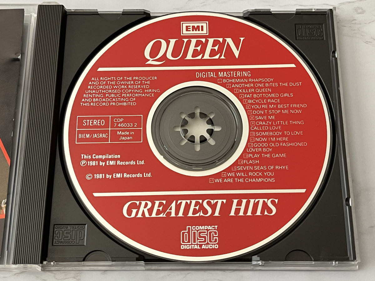 Queen – Greatest Hits (1984) [JAPAN TARGET ERA]