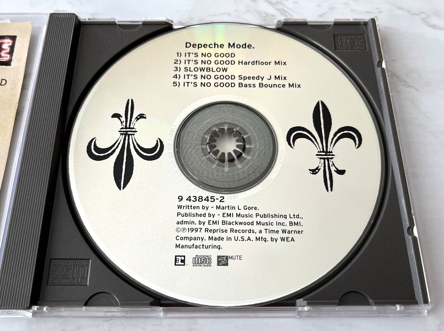 Depeche Mode – It's No Good (1997)