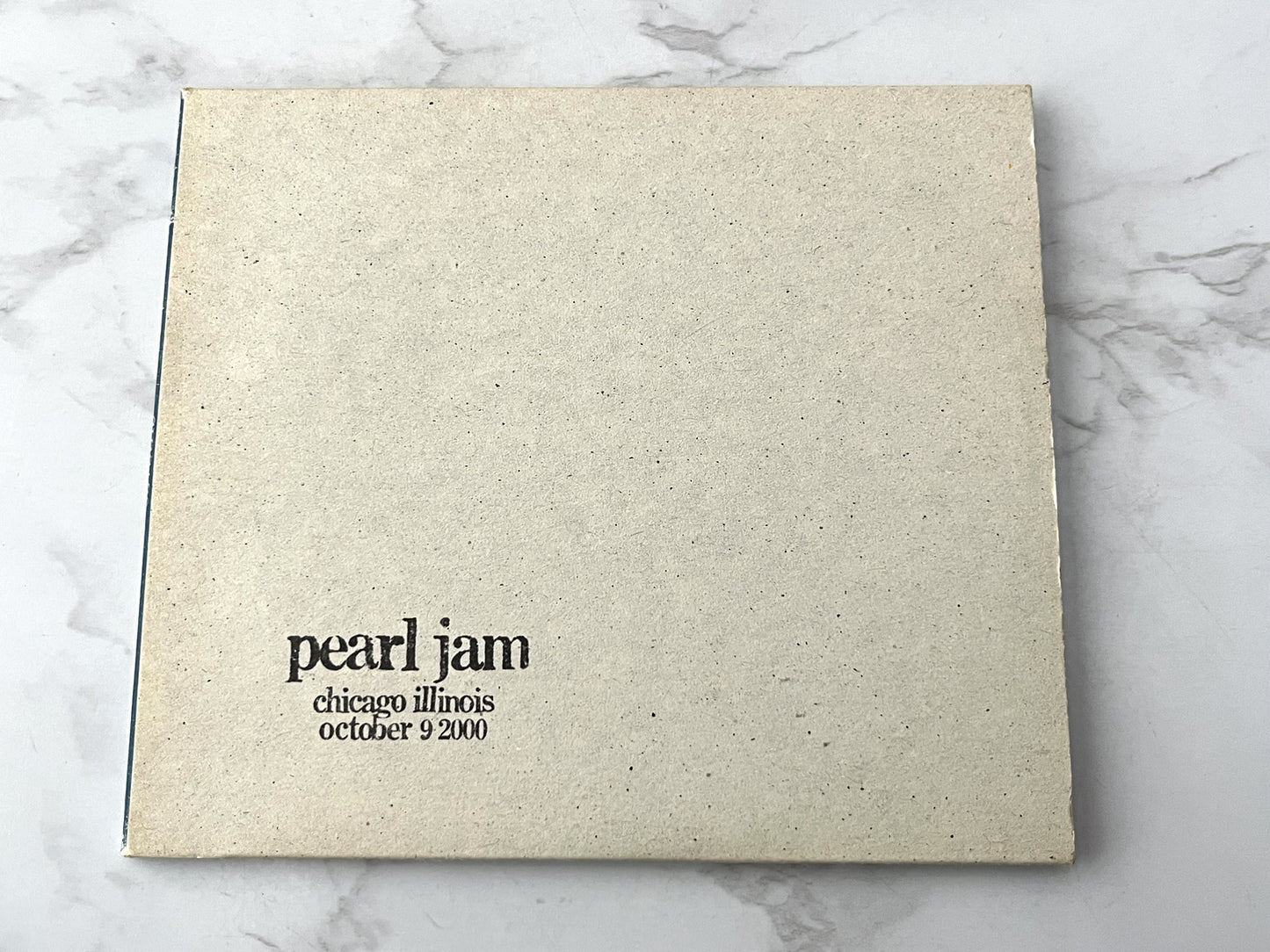 Pearl Jam – Chicago Illinois October 9, 2000 (Digipak) (2001)