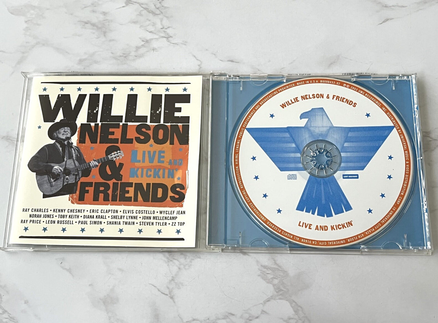 Willie Nelson – & Friends Live And Kickin' (2003)