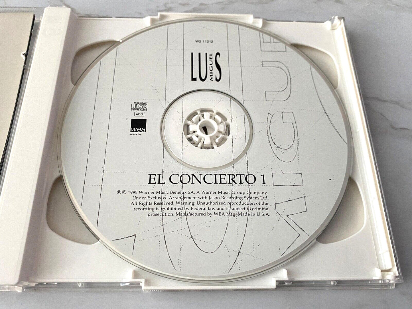 Luis Miguel – En Concierto (1995) [ORIGINAL USA PRESS]