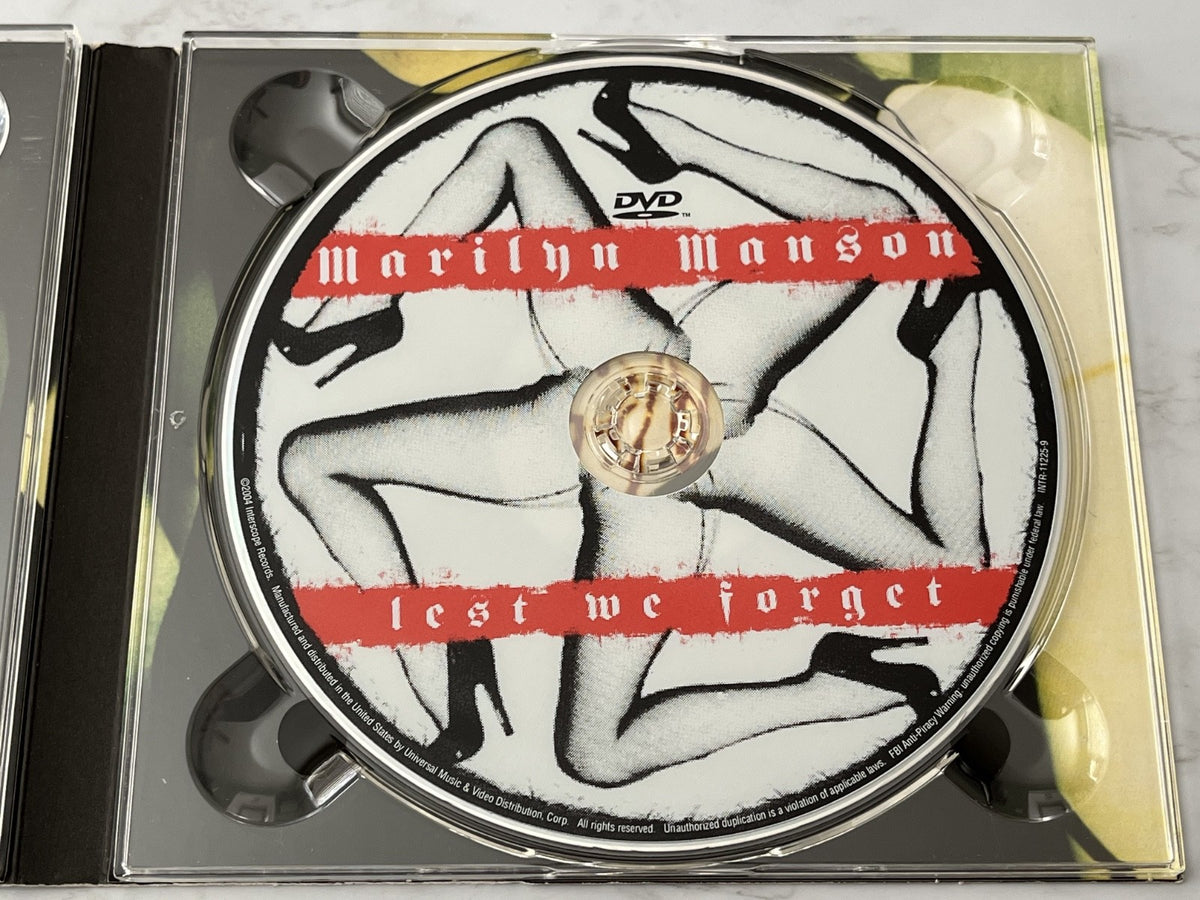 Marilyn Manson – Lest We Forget (Deluxe Edition, Digipak, CD/DVD) (2004)