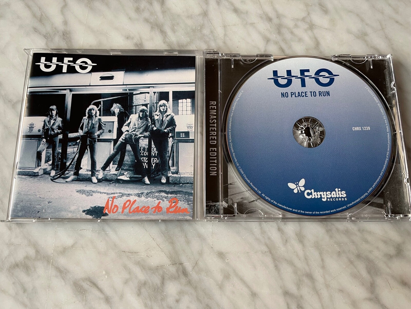 UFO – No Place To Run (2009) [UK PRESS]