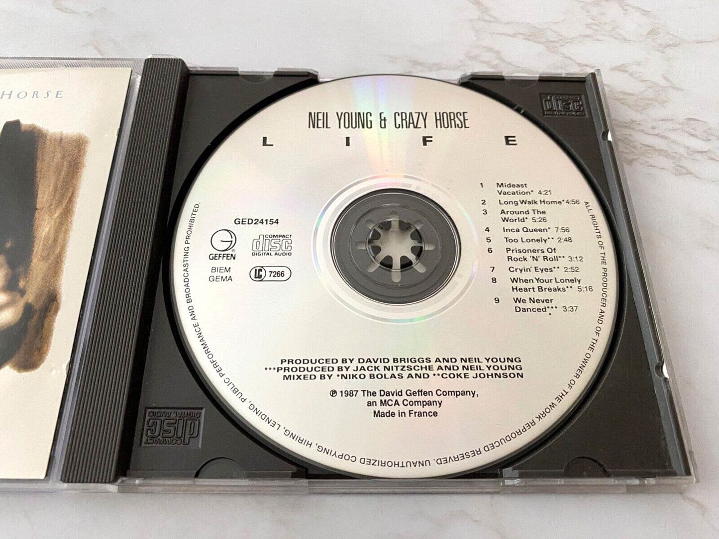 Neil Young, Crazy Horse – & Crazy Horse Life (1993) [UK PRESS]