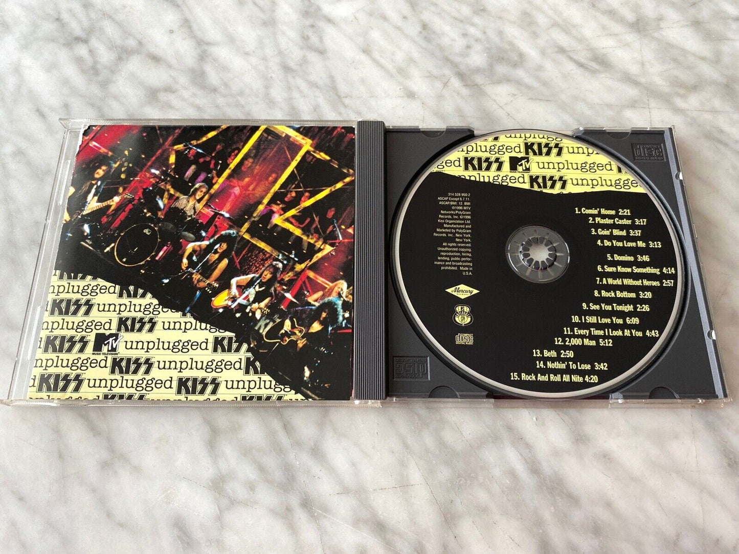 Kiss – MTV Unplugged (1996) [ORIGINAL USA PRESS]