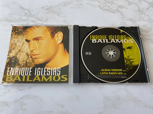 Enrique Iglesias – Bailamos (1999)