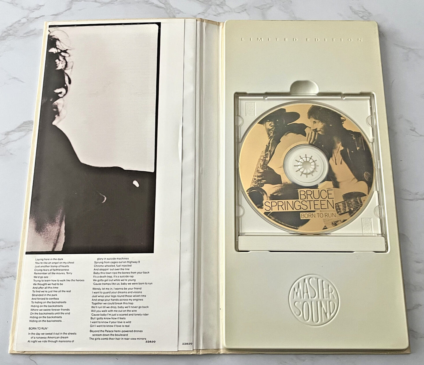 Bruce Springsteen – Born To Run (24KT Gold, Numbered) (1993)