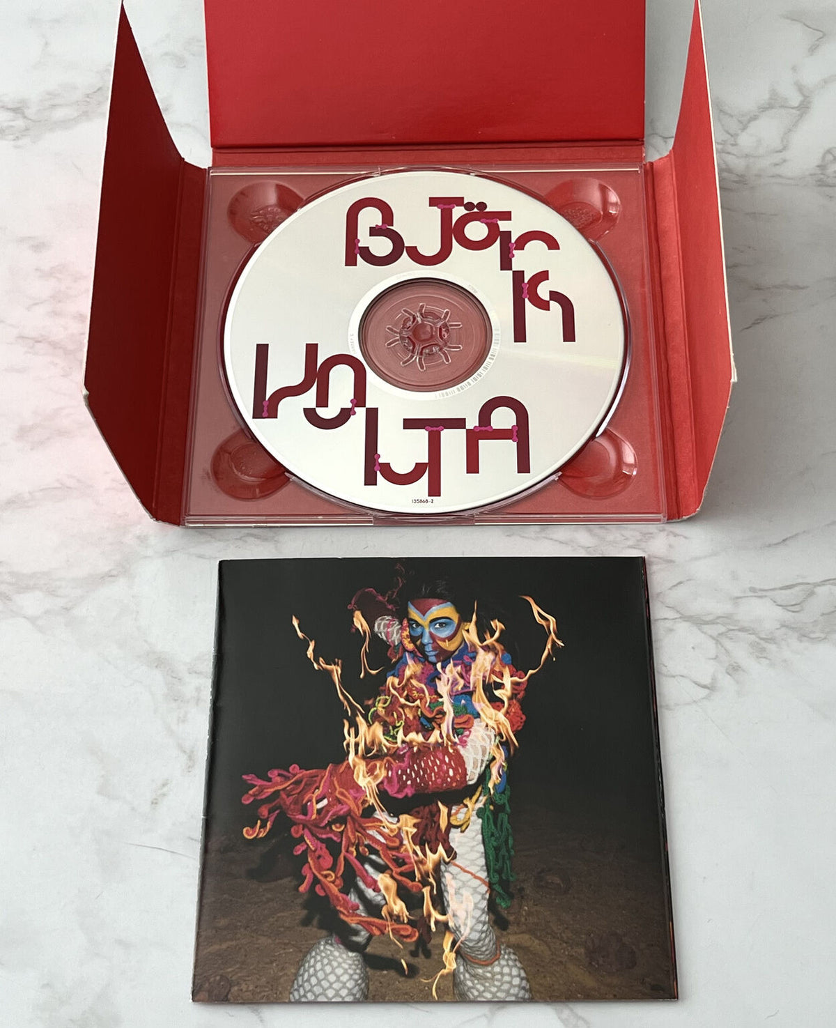 Bjork – Volta (Digipak) (2007)