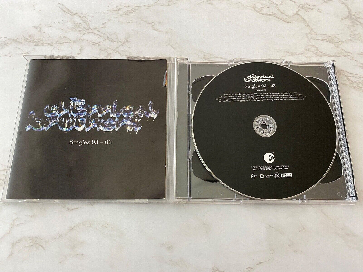 The Chemical Brothers – Singles 93-03 (2003) [UK PRESS]