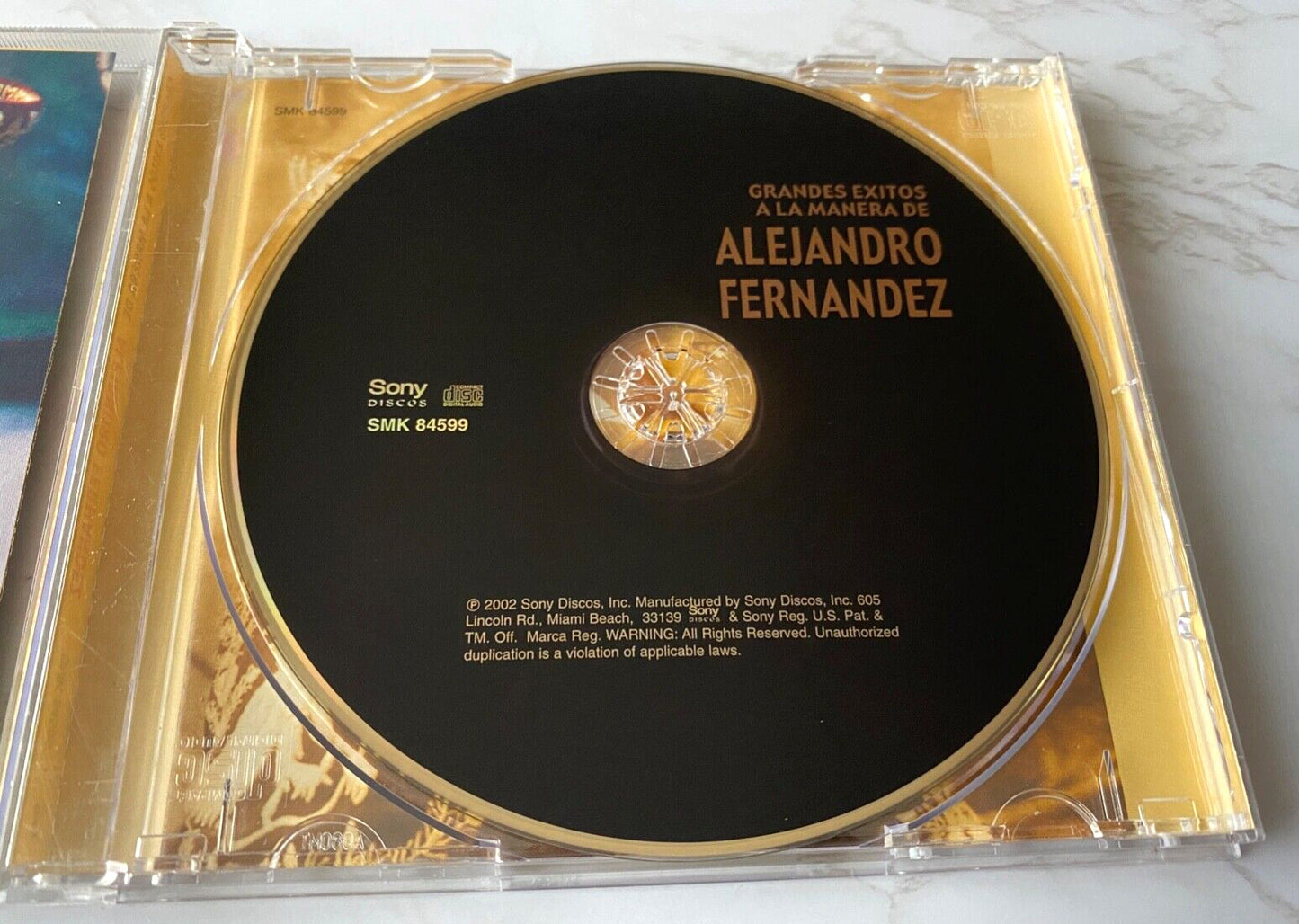 Alejandro Fernandez – Grandes Exitos A La Manera (24KT Gold) (2002) [ORIGINAL USA PRESS]