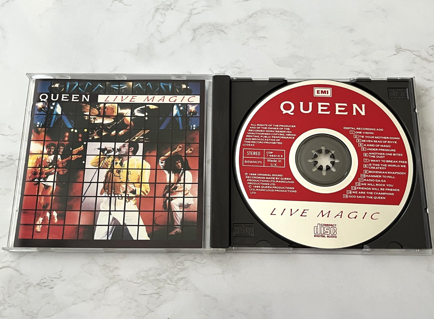 Queen – Live Magic (1986) [UK PRESS]