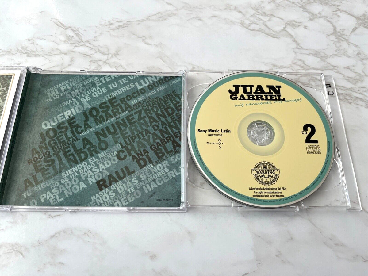 Juan Gabriel – Mis Canciones Mis Amigos (2009)